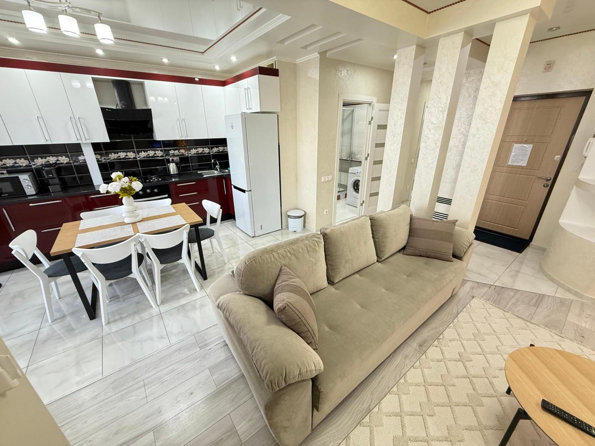 Cozy Two Bedroom Large Apartment Chisinau Exterior foto