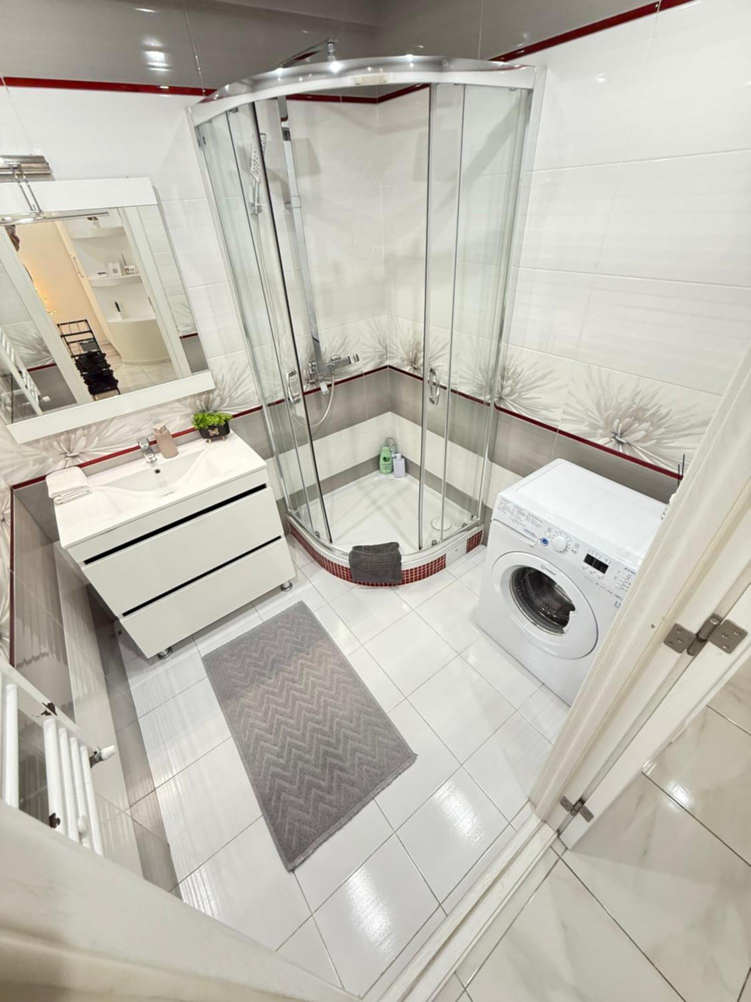 Cozy Two Bedroom Large Apartment Chisinau Exterior foto
